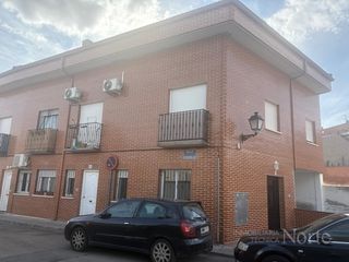 Lloguer Pis  Calle covachuelas. Alquiler de duplex con plaza de garaje en cobeña