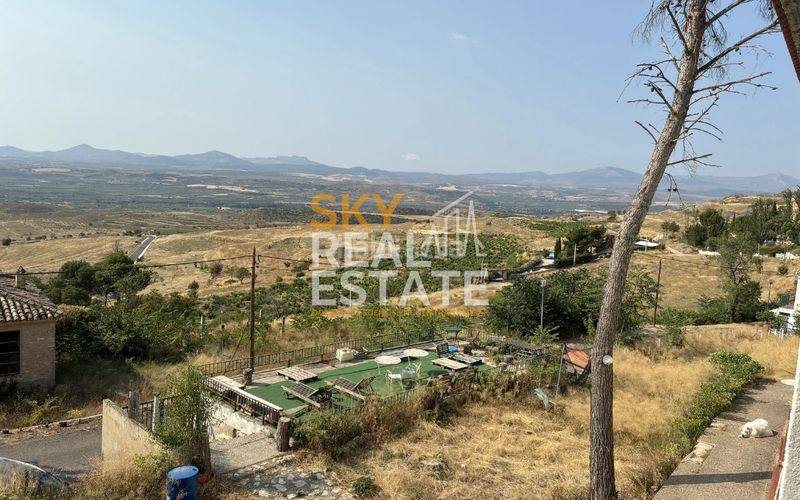 Foto 95d43244-6984-48ef-9872-8888d581caad. Edifici a Borja