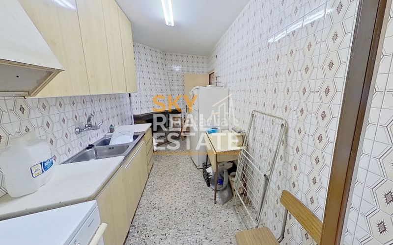 Foto 9f2fb4f7-a648-4d7f-85a6-8c09bb141572. Pis a Torrelles de Llobregat