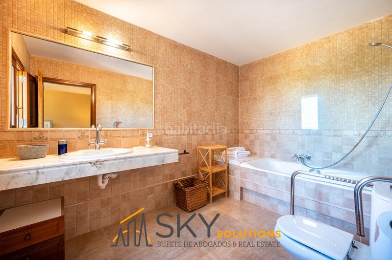 Foto be5bdc16-0b77-4178-9d05-011d1c68b13c. Country house with parking pool in Son Amonda - Reis Catòlics Inca