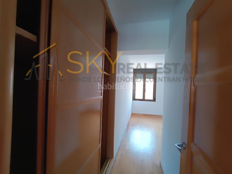 Foto 1933dd09-ad1a-413b-974d-5c816de1a2d4. Piso vivienda unifamiliar _con piscina en Torres de la Alameda