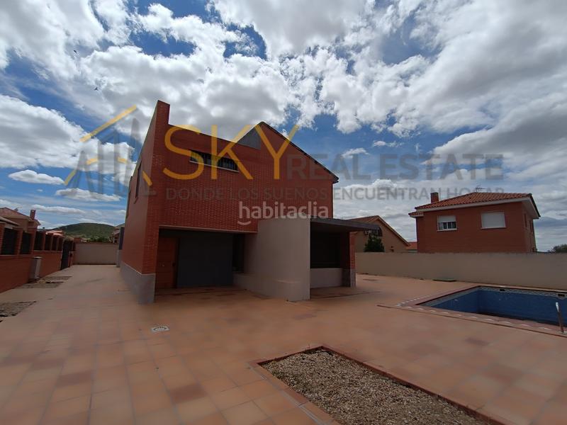 Foto 62af6f78-beb4-4633-9d61-5b279335ad71. Piso vivienda unifamiliar _con piscina en Torres de la Alameda