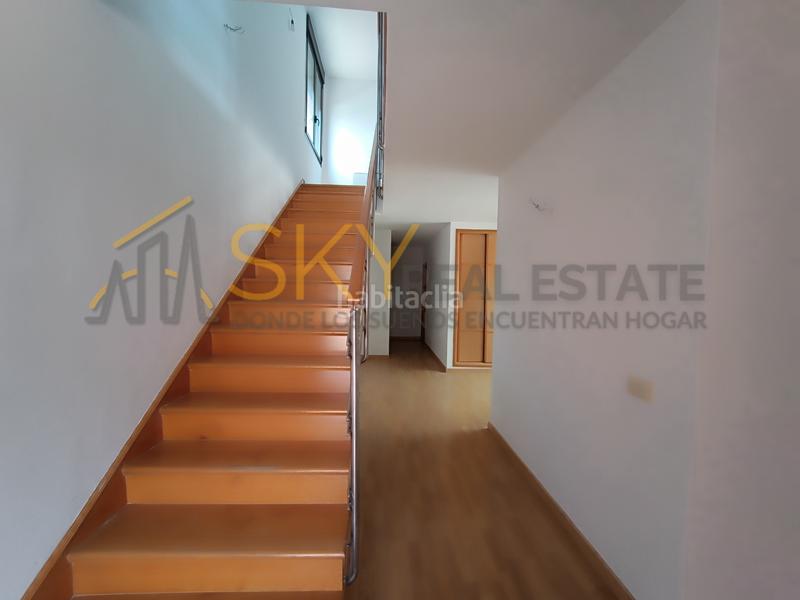 Foto 907a6cf9-9989-47ca-bad8-c983653963d0. Piso vivienda unifamiliar _con piscina en Torres de la Alameda