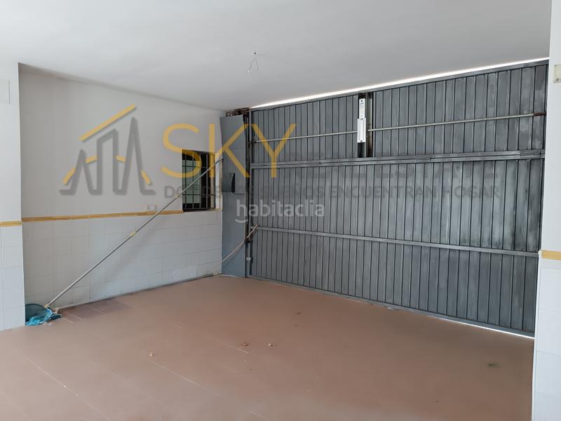 Foto bf7e907f-1f9b-4b32-bcc1-2c930a0e5f7b. Piso vivienda unifamiliar _con piscina en Torres de la Alameda