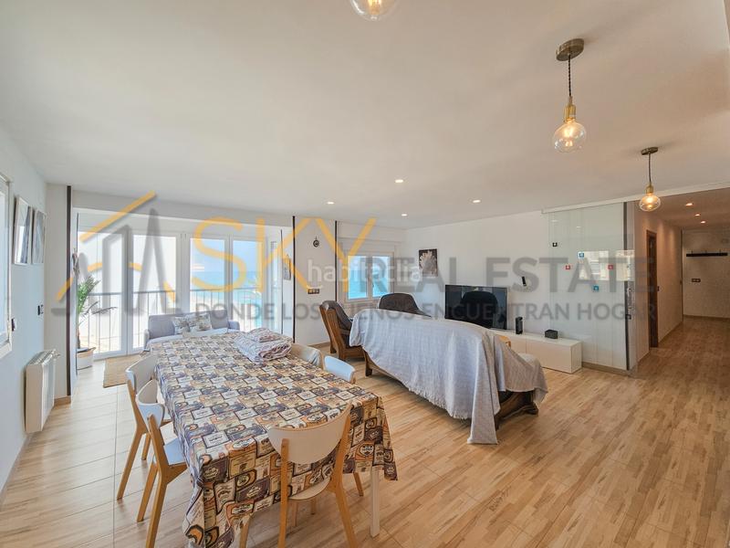 Foto ed967d2f-ba90-4da9-8d83-a8013b5332f4. Piso vive el lujo frente al mar con sky real estate y con plaza garaje en Cullera