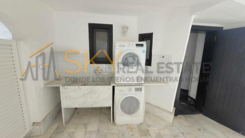 Foto 52a054b1-bce4-4710-84b0-8bdbac66b5ac. Chalet  de lujo en venta en calle de santa barbara en Rocafort