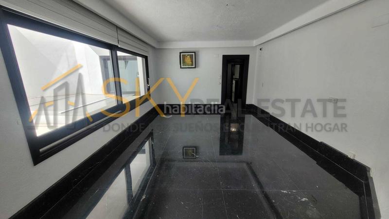 Foto 73715762-0ceb-4bc5-9f61-c74c8dc1a4ae. Chalet  de lujo en venta en calle de santa barbara en Rocafort
