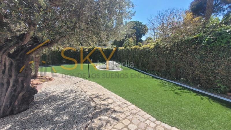 Foto 8954b83f-7929-4c4e-a4a3-f7f2ee98914a. Chalet  de lujo en venta en calle de santa barbara en Rocafort