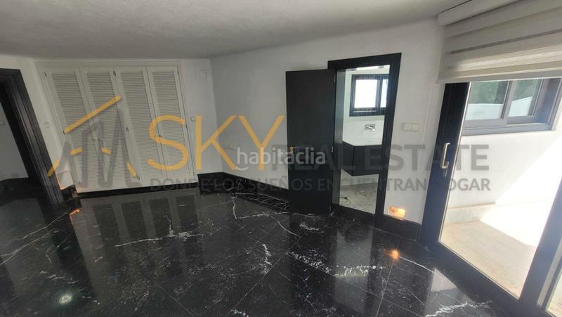 Foto f80ab554-a1f3-4d2e-ac09-691c90acf19c. Chalet  de lujo en venta en calle de santa barbara en Rocafort
