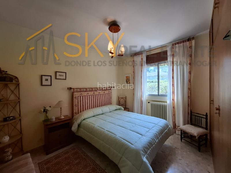 Foto 2b571346-6b64-4ff1-8ab8-842844ce4ab1. Chalet  en Soto del Real