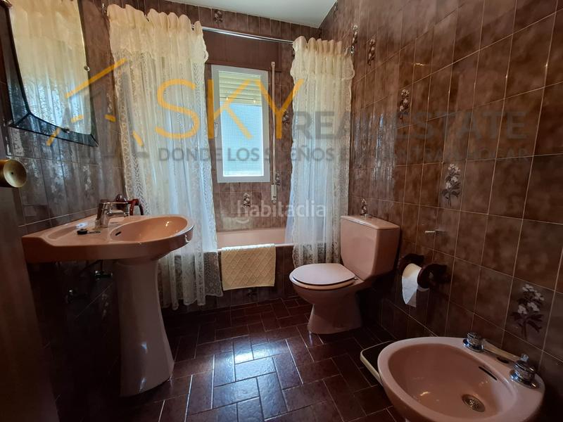 Foto d69af8b5-36f9-4166-b823-b36948a00917. Chalet  en Soto del Real