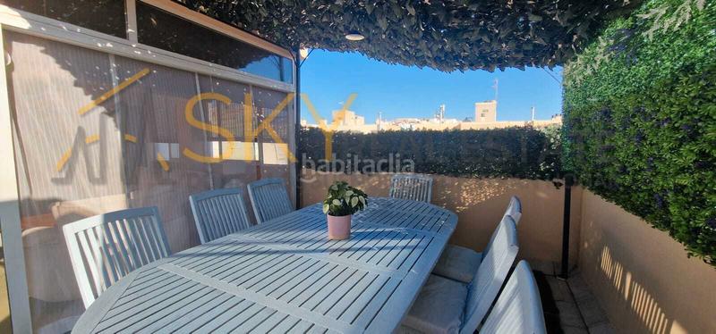 Foto 44c629db-045b-439f-8a8b-7e56064f319a. Attico con parcheggio in S´Eixample-Can Misses Ibiza