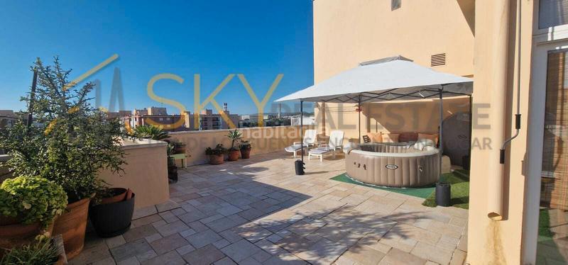 Foto 59091110-6bb7-4f3b-952b-ac54f39d90e8. Attico con parcheggio in S´Eixample-Can Misses Ibiza