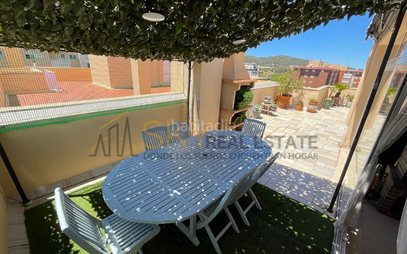 Foto a0899f29-2cd0-4296-b7b3-a6429ee0f231. Attique avec parking dans S´Eixample-Can Misses Ibiza