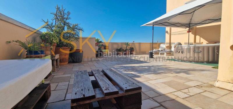 Foto f7bc2a34-5532-41dc-bb81-fce3f51676d3. Attico con parcheggio in S´Eixample-Can Misses Ibiza