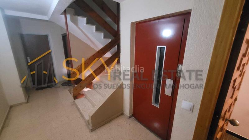 Foto a3eccfde-82f6-4b30-9712-a76ffa14bee2. Piso  recién reformado en av. real madrid, estupenda oportunidad en Valencia