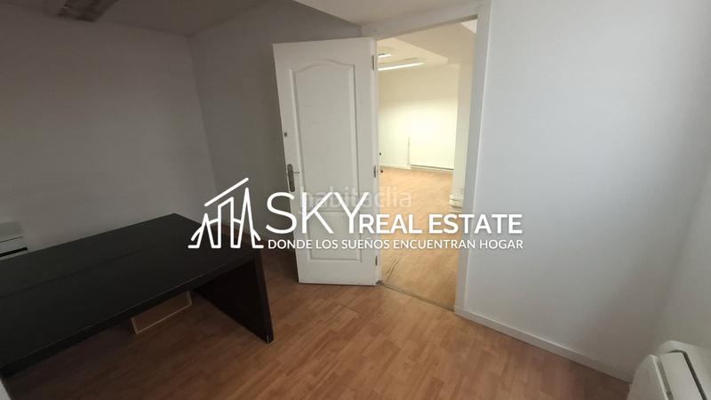 Foto 2501b6d5-15e4-4fb4-8a51-e754547f8441. Oficina s en venta en calle cataluña, palma en Palma de Mallorca