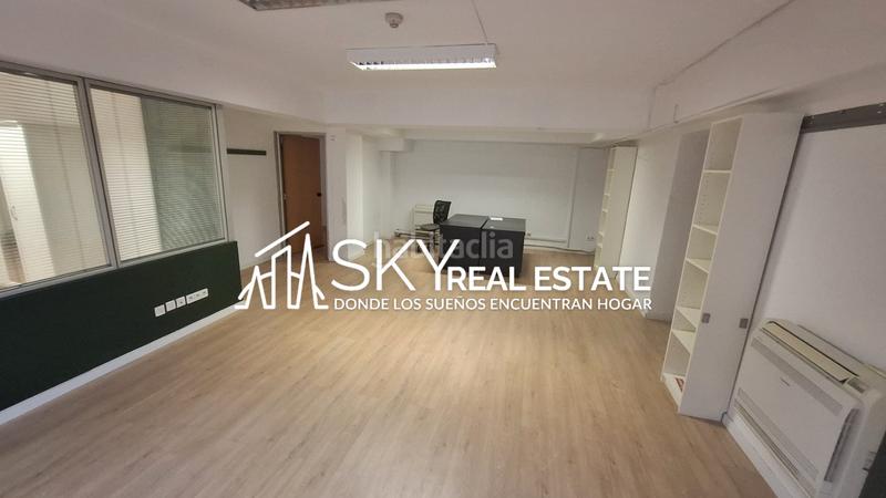 Foto 6e0abc21-380f-4504-9a72-854e6d6854fb. Oficina s en venta en calle cataluña, palma en Palma de Mallorca