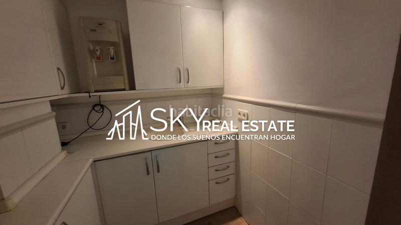 Foto 7bcb387d-b72b-49b6-8d27-0898b4861bd4. Oficina s en venta en calle cataluña, palma en Palma de Mallorca