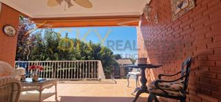 Chalet  Calle del plátano. Chalet exclusivo en galapagar: vive el confort con alma andaluza