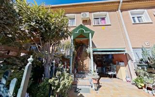 Casa adossada  Calle buendía. Casa venta nuda propiedad en azuqueca henares - ideal inversores