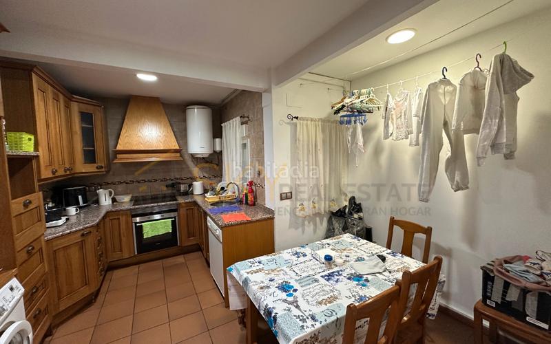 Foto 1cd83a30-0bf4-4668-bce2-99cb3c23c9e6. Piso en calle chávarri 16 en Carabaña