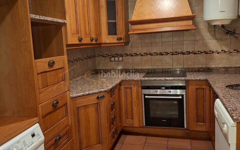 Foto 5031821a-bc0c-45fd-9959-107853b4172c. Piso en calle chávarri 16 en Carabaña