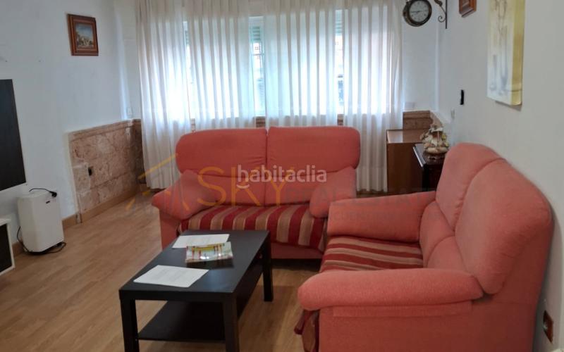 Foto 60548b3e-f718-44d9-8ef9-4fbac115b969. Piso en calle chávarri 16 en Carabaña