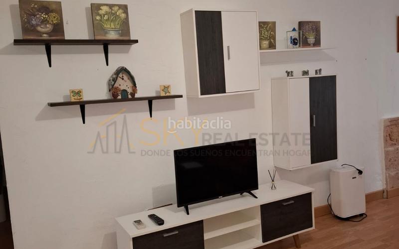 Foto 91db7f9c-5d51-41b0-9bf5-2d3cfa554886. Piso en calle chávarri 16 en Carabaña