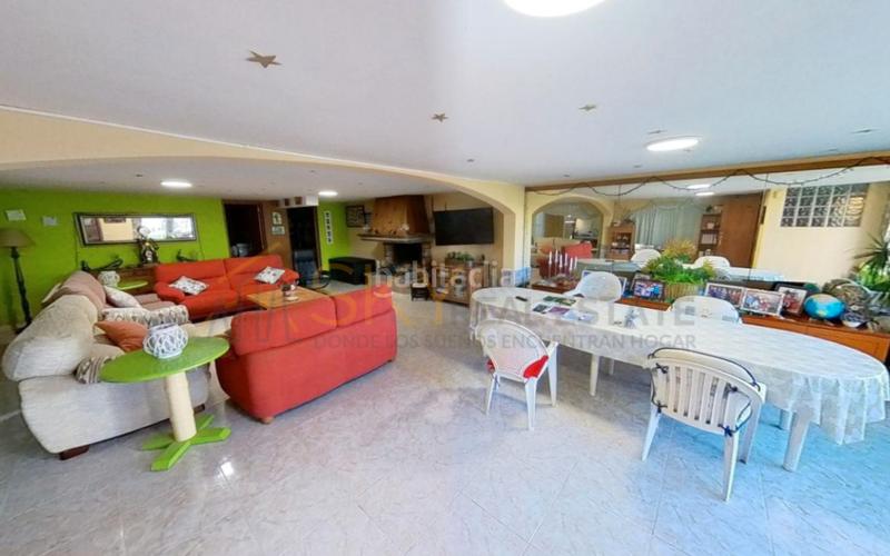 Foto 8cc4b964-bd9d-4b91-b703-9febcce2b654. Chalet with parking pool in Badia Blava-Badia Gran-Tolleric Llucmajor