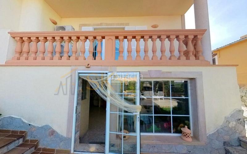 Foto 96c3462c-f023-4d1b-bf3a-c442e11583c7. Chalet with parking pool in Badia Blava-Badia Gran-Tolleric Llucmajor