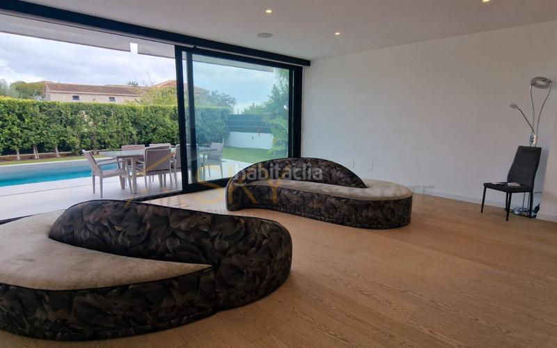 Foto 3496ce16-c7bd-41db-a71d-b2d4e3ead4b4. Chalet avec parking piscine dans Son Roca Palma de Mallorca