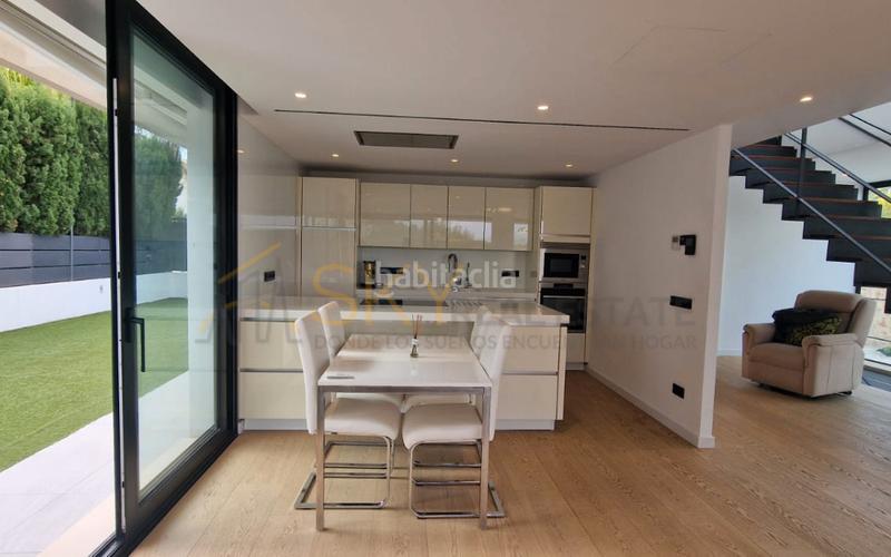 Foto 45d46bdf-5e65-4396-a664-26069228cecc. Chalet avec parking piscine dans Son Roca Palma de Mallorca