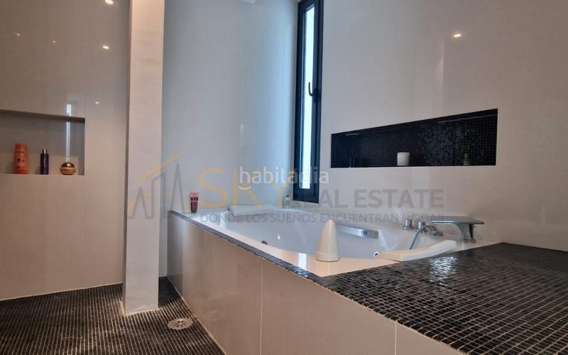 Foto 599ed7d7-51de-4577-be14-16440f12b24b. Chalet avec parking piscine dans Son Roca Palma de Mallorca