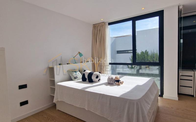 Foto 74db532e-59ce-4d45-b5f6-dd1a0f98a539. Chalet avec parking piscine dans Son Roca Palma de Mallorca