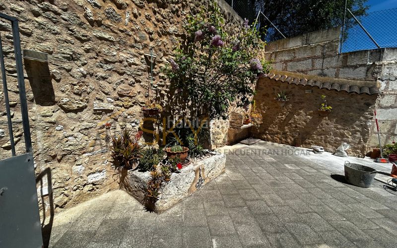 Foto b0854aec-c1e1-4437-987e-ffe796f80526. Casa a Llubí