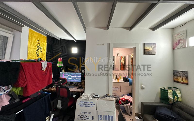 Foto f5157ced-b616-4958-a637-f45416bac242. Piso en Palomeras Sureste Madrid