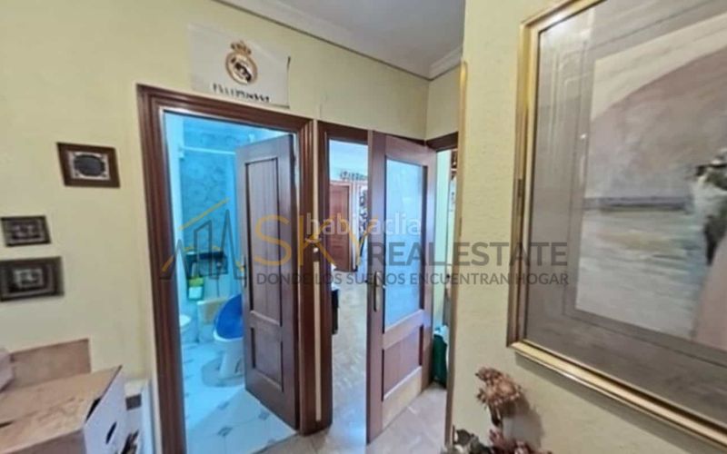 Foto a846766e-edf9-4892-bf14-dc76b0f25663. Flat in San Juan Bautista Madrid