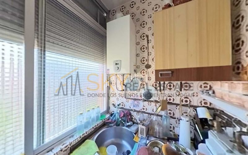 Foto e69f8d58-e577-420f-97f0-7679e6019b2a. Flat in San Juan Bautista Madrid