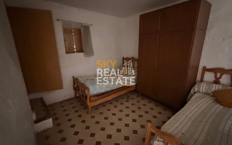 Foto 2967ec49-8fa2-43a6-b3f4-0144b942f9c9. Casa adosado en venta en Alcublas