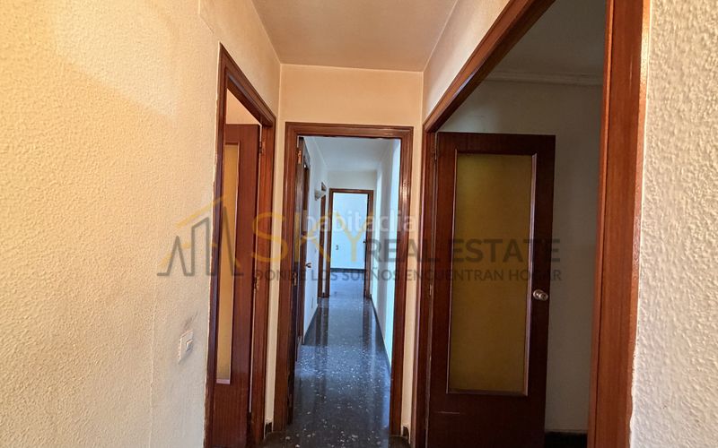Foto aeca53e6-4d1f-43c9-ae3d-d479ddc409a0. Pis amb calefacció a Vara de Quart Valencia