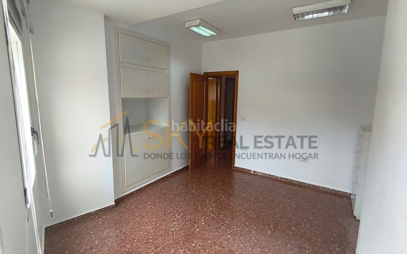 Foto 40a9a830-f2d8-43b3-bd83-b72d4e30169d. Pis amb aparcament a Centro Pedreguer