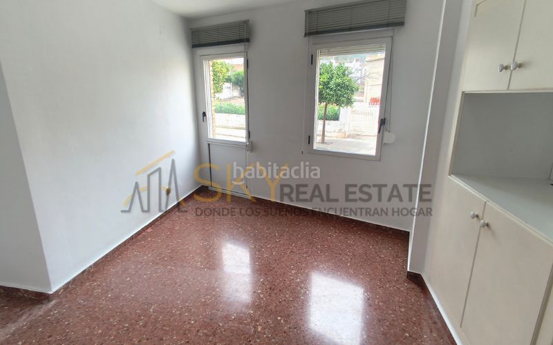 Foto da70e5c9-bb55-4636-a492-b043fe8f826b. Pis amb aparcament a Centro Pedreguer