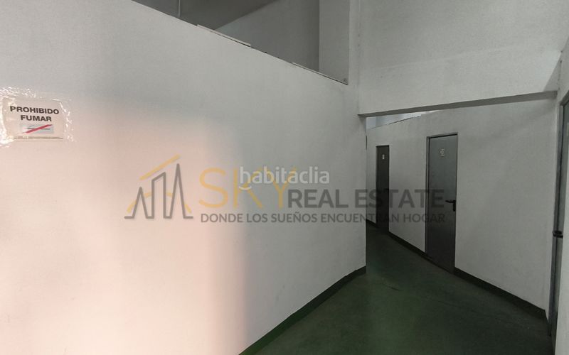Foto 492f7861-e6de-46f5-8b6b-111308c869a8. Business premise in La Constitución-Canaleta Mislata
