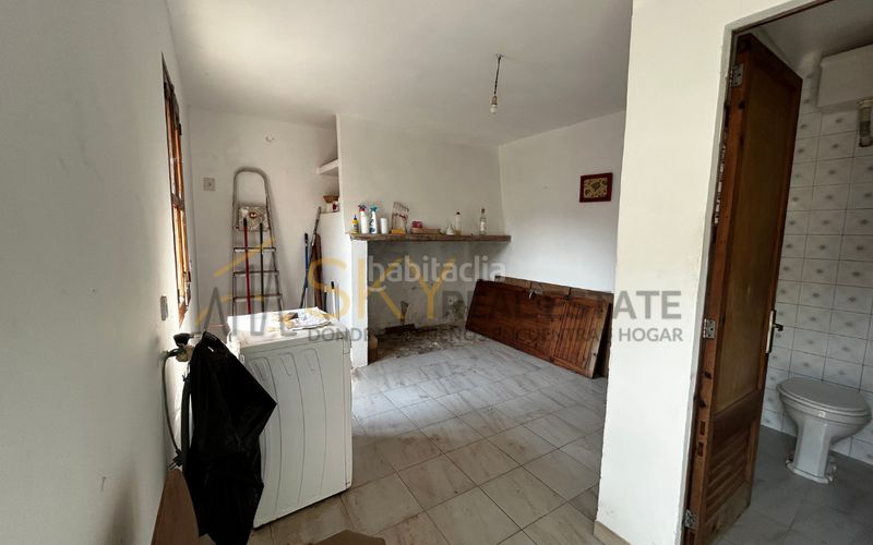 Foto 5dc7f539-1b93-440b-85ba-30ca55c3a223. Casa amb aparcament a Ariany