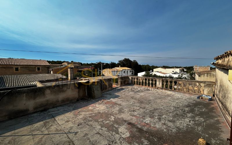 Foto 784f0b7b-c1f0-40eb-bda0-0a4bfc705dbf. Casa amb aparcament a Ariany