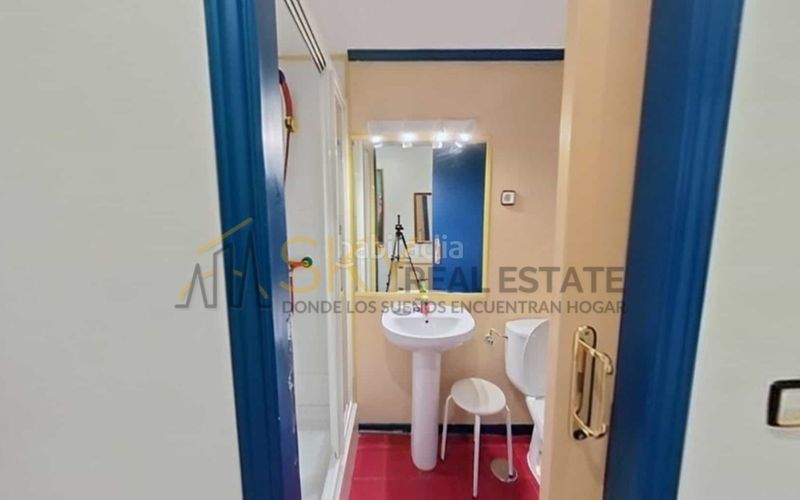 Foto 433c92f8-4676-4e6f-bbb5-65d0a02d8f54. Flat with heating parking in Lista Madrid