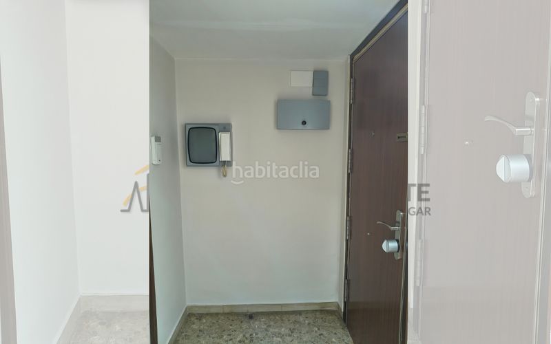 Foto d258eb84-0992-4bbf-bd15-36d8aab3c21a. Pis amb aparcament piscina a Centre Igualada