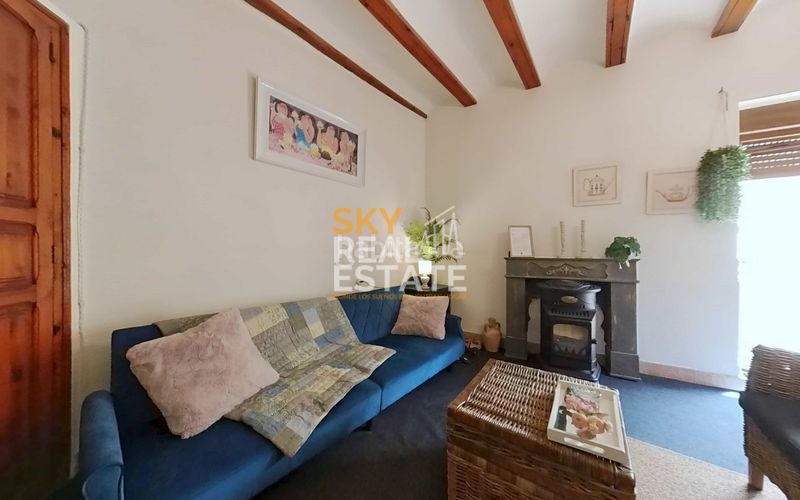 Foto b3772fe5-f202-48a1-8658-98d5295f541e. Edificio hotel en venta en san agustin en Alcublas