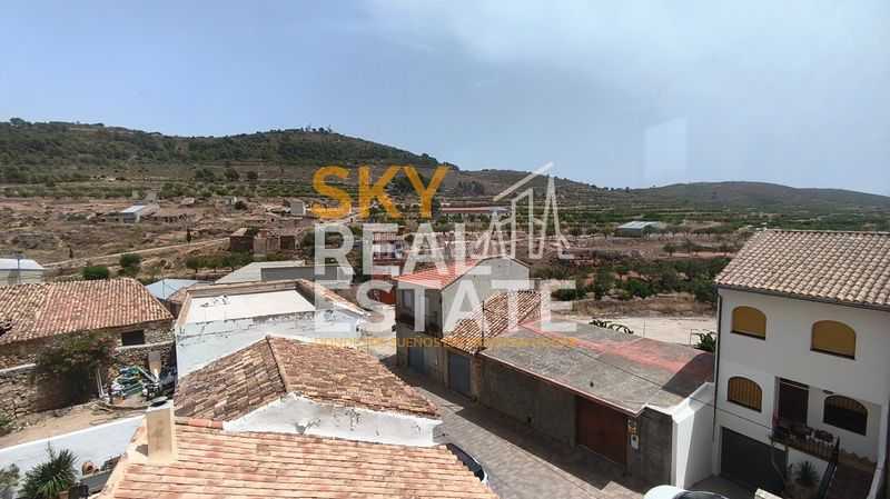 Foto cd78801f-7122-432f-866f-503abb0447aa. Edificio hotel en venta en san agustin en Alcublas